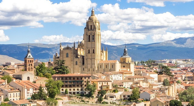 Excursiones de un día desde Madrid: Segovia